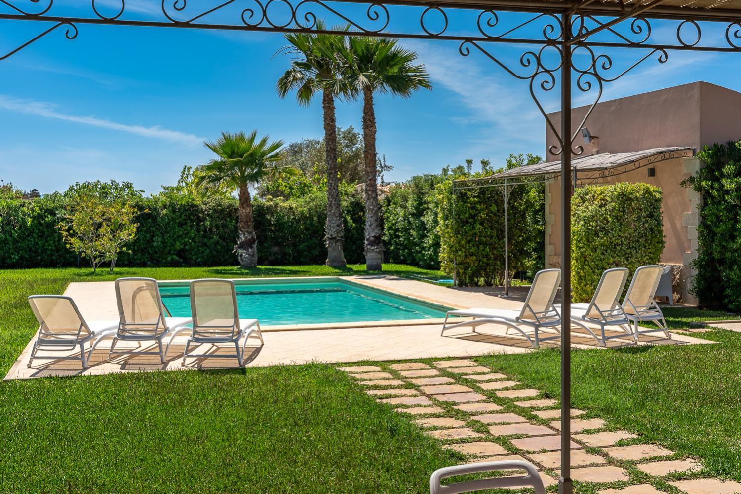 Villa Bouganville Con Piscina By Wonderful Italy Συρακούσες Εξωτερικό φωτογραφία